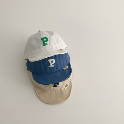 Gorra Infantil con Protección Solar - Diseño Alfabeto - Image 20