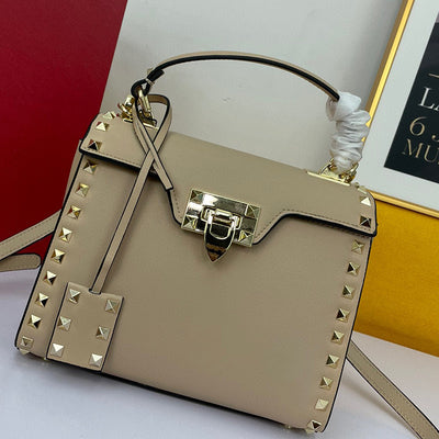 Bolso de Cuero Genuino con Remaches y Correa Cruzada - Image 16