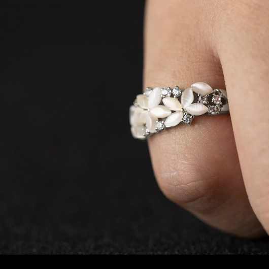 Anillo de Bodas Floral en Oro 18K, 14K y Plata con Diamantes para Mujer - Image 6