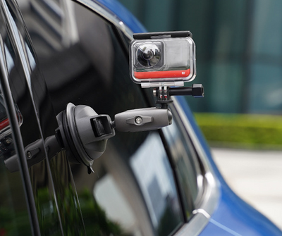 Soporte Plegable para Celular en Auto con Ventosa - Image 9
