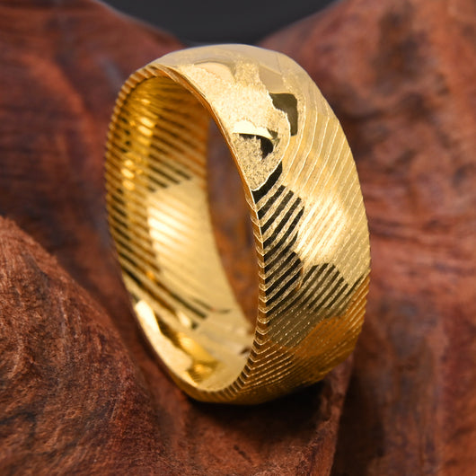 Anillo de Acero Damasceno Chapado en Oro 18K de 8mm - Image 3