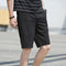 Shorts com zíper lateral