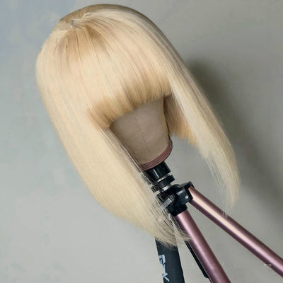 Peluca Corta Bobo Light Dorada de Fibra Química Premium - Image 10