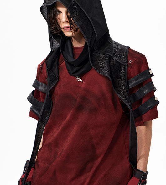 Camiseta Roja Patchwork de Cuero Oscuro Teñida a Mano - Image 14