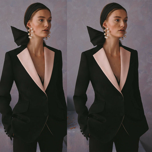 Traje Ejecutivo con Pantalón Tobillero y Chaqueta Combinada