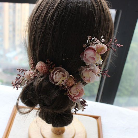 Tocado Nupcial de Tres Piezas con Flores Secas y Rosas - Image 7