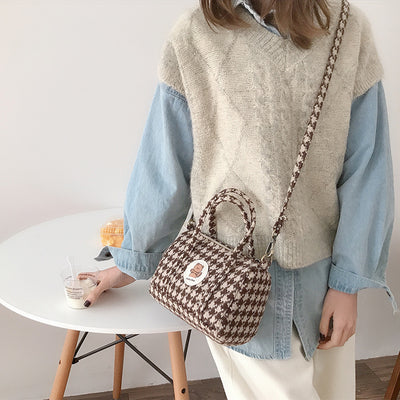 Bolsa Boston para Mujer: Elegante Cartera Mensajera Versátil - Image 7