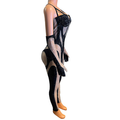 Jumpsuit Ajustado Elegante con Contraste Blanco y Negro para Eventos - Image 6