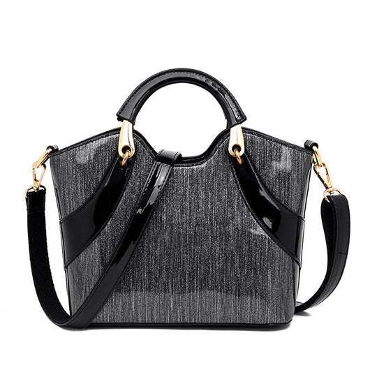 Bolso Bandolera de Cuero Charol con Lentejuelas y Hombro Único - Image 8