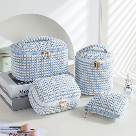 Juego de Bolsas de Viaje para Maquillaje de Franela - Set de 4 Piezas - Image 8