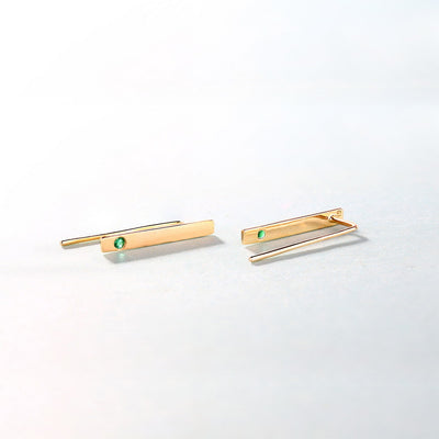 Aretes de Esmeralda Natural en Oro 14K - Diseño Minimalista y Delicado - Image 4