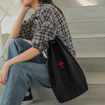 Bolso Bandolera Mujer Diseño Exclusivo con Cadena y Bordado Cruzado - Image 4