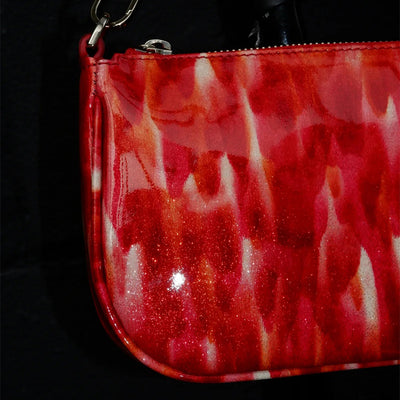 Bolso Bandolera Rojo Charol Estilo Baguette - Image 6