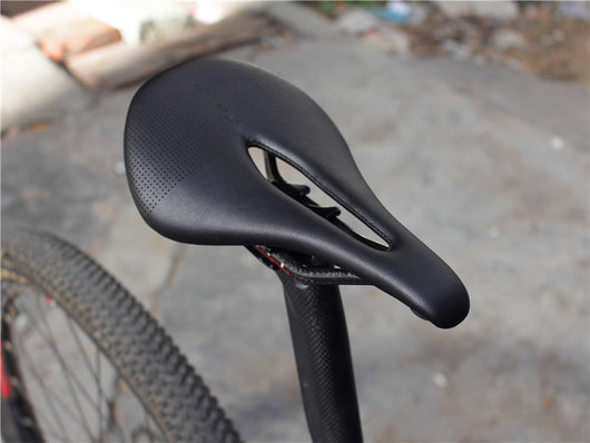 Sillín de Bicicleta Ultraligero de Fibra de Carbono con Amortiguación - Image 5