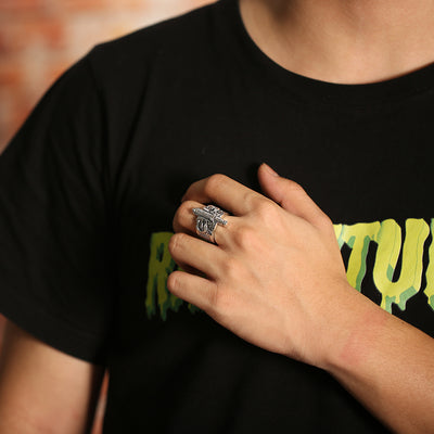 Anillo Espada Punk Vintage Plata Tailandesa para Hombre - Image 2
