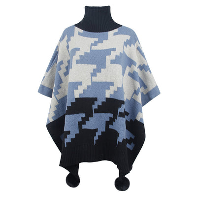 Poncho Capa Cálido Cuello Alto Bicolor con Pompones de Piel - Image 6