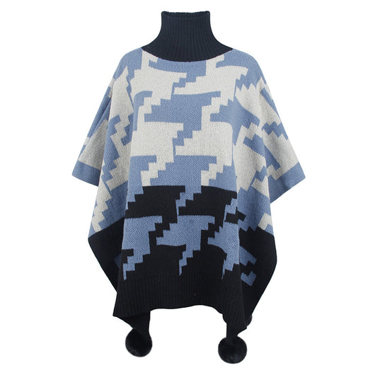 Poncho Capa Cálido Cuello Alto Bicolor con Pompones de Piel - Image 6