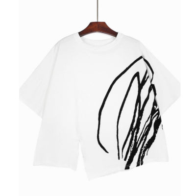 Playera Suelta con Estampado Gráfico y Abertura Lateral para Mujer - Image 9