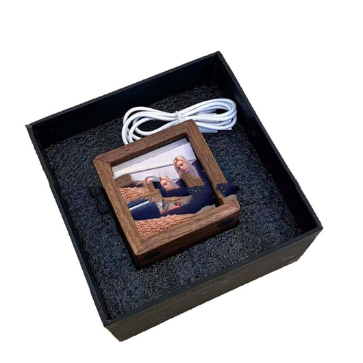 Adorno Cuadrado con Máquina de Fotos Animadas Personalizable - Image 11
