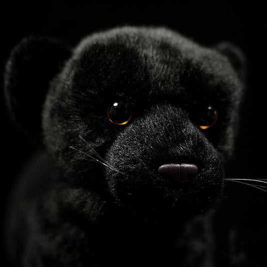 Peluche Pantera Negra Realista para Juego y Simulación - Image 2