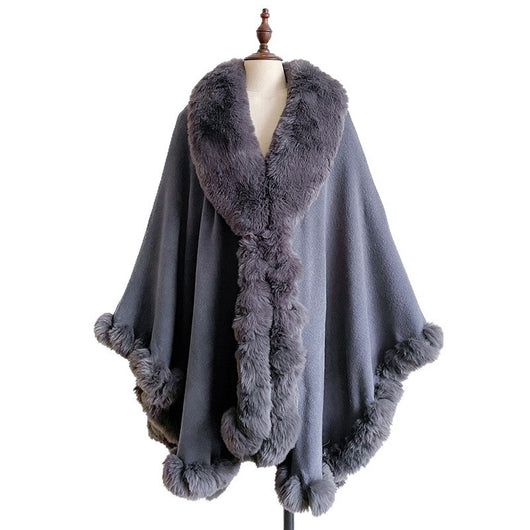 Capa Poncho Oversize con Cuello de Pelaje Irregular - Image 5