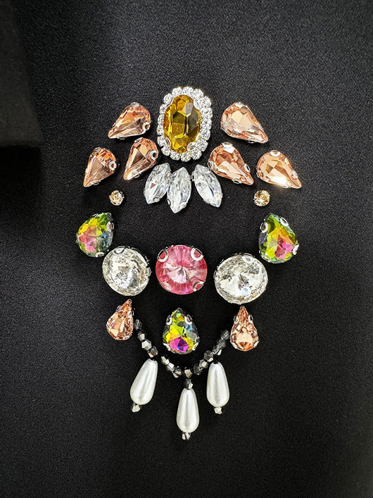 Conjunto Dos Piezas: Top Corto con Incrustaciones de Diamantes y Falda Larga - Image 23