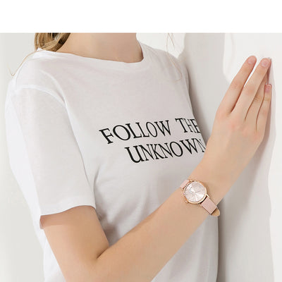 Reloj de Pulsera Multifuncional con Calendario y Carita Sonriente para Mujer - Image 6