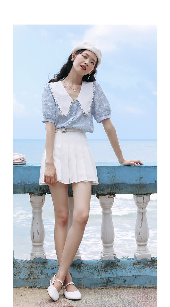 Blusa Elegante con Cuello Muñeca y Mangas Abullonadas