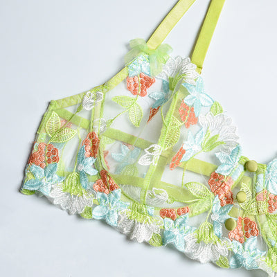 Conjunto de Tres Piezas de Ropa Interior de Malla Floral Artesanal Fruncida - Image 13