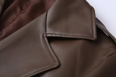 Abrigo de Cuero Extendido Diseño Francés Minimalista - Casual y Versátil - Image 15