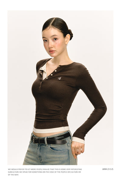 Camiseta Manga Larga Slim-fit con Cuello Falso Tejido Doble Capa - Image 15