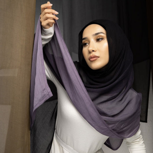 Foulard Ligero de Rayón con Degradado Pintado a Mano - Protección Solar