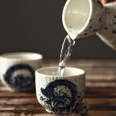 Juego de Dispensador de Cerámica con Copas para Sake y Vino - Image 3