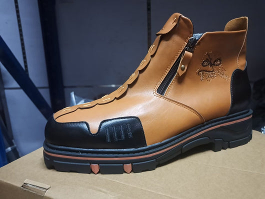 Botas Martin de Caballero Talla Grande con Cierre Lateral y Punta Redonda - Image 10