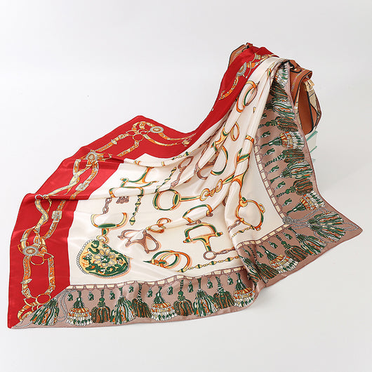 Pañuelo Estampado con Flecos y Hebilla Herradura para Mujer - Image 2