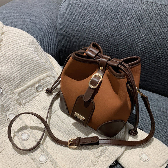 Bolso Bucket de Cuero PU Lujo para Mujer - Bolsa Mensajero Elegante