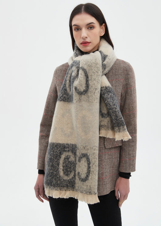 Bufanda Jacquard Unisex con Letras - Estilo Moderno para Él y Ella - Image 22