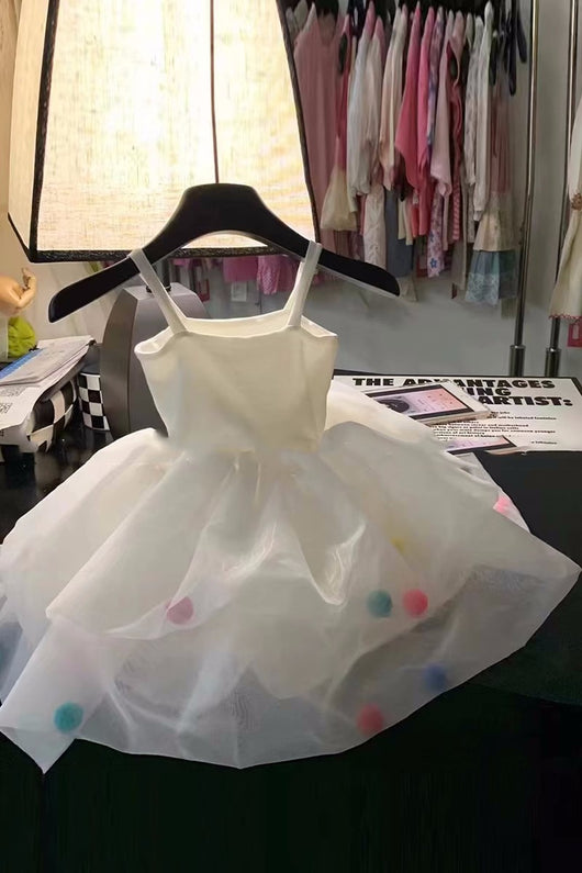 Vestido Princesa Infantil con Pompón de Pelaje Colorido - Image 10