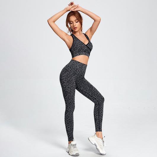 Conjunto Deportivo Realzador con Pantalón de Cintura Alta y Sujetador Elástico - Image 9