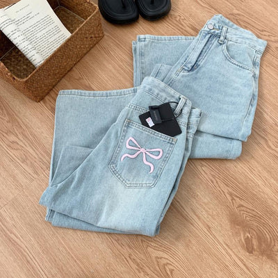 Jeans Anchos Azul Claro con Bordado de Ballet - Image 17