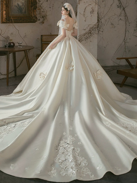 Vestido de Novia Vintage en Satén Elegante - Image 5