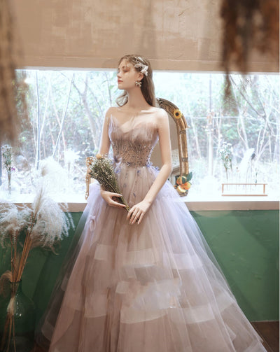 Falda de Noche Elegante con Escote - Diseño Nupcial y Eventos Especiales - Image 7