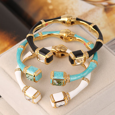 Pulsera de Bambú Pintada a Mano con Esmalte Nacarado - Image 9
