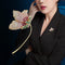 Broche de Traje Coreano Multicolor con Circonita - Alfiler Elegante para Blazer