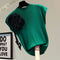 Blusa sin Mangas con Flores Bordadas en Cuentas