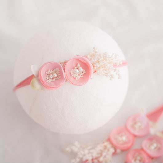 Diadema Floral Artesanal para Bebé - Joya Delicada para el Cabello - Image 10