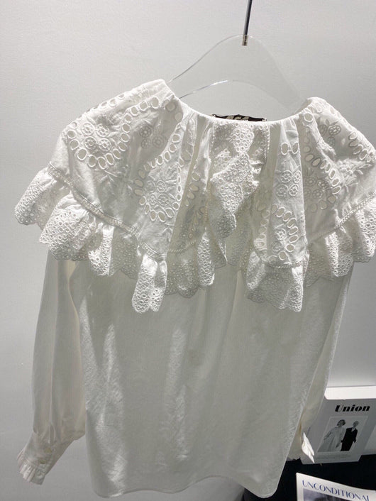 Camisa Blanca de Lino con Solapa Ancha y Bordado Retro de Loto Calado - Image 9