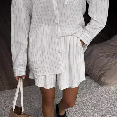 Camisa Manga Larga a Rayas Blancas - Dos Piezas Cómoda - Image 3