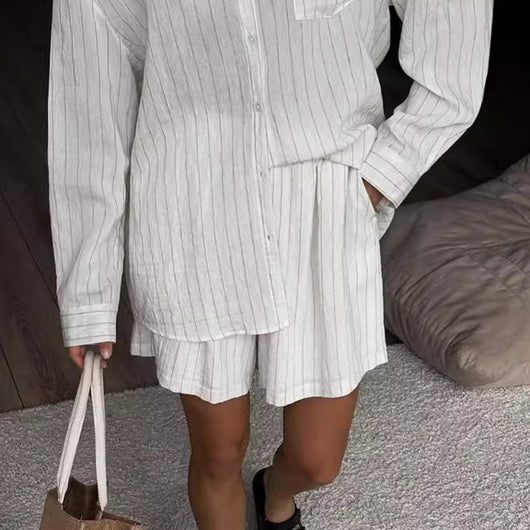 Camisa Manga Larga a Rayas Blancas - Dos Piezas Cómoda - Image 3