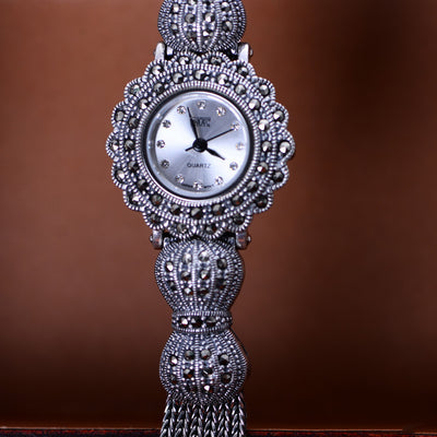 Reloj de Cuarzo Vintage de Precisión - Image 10